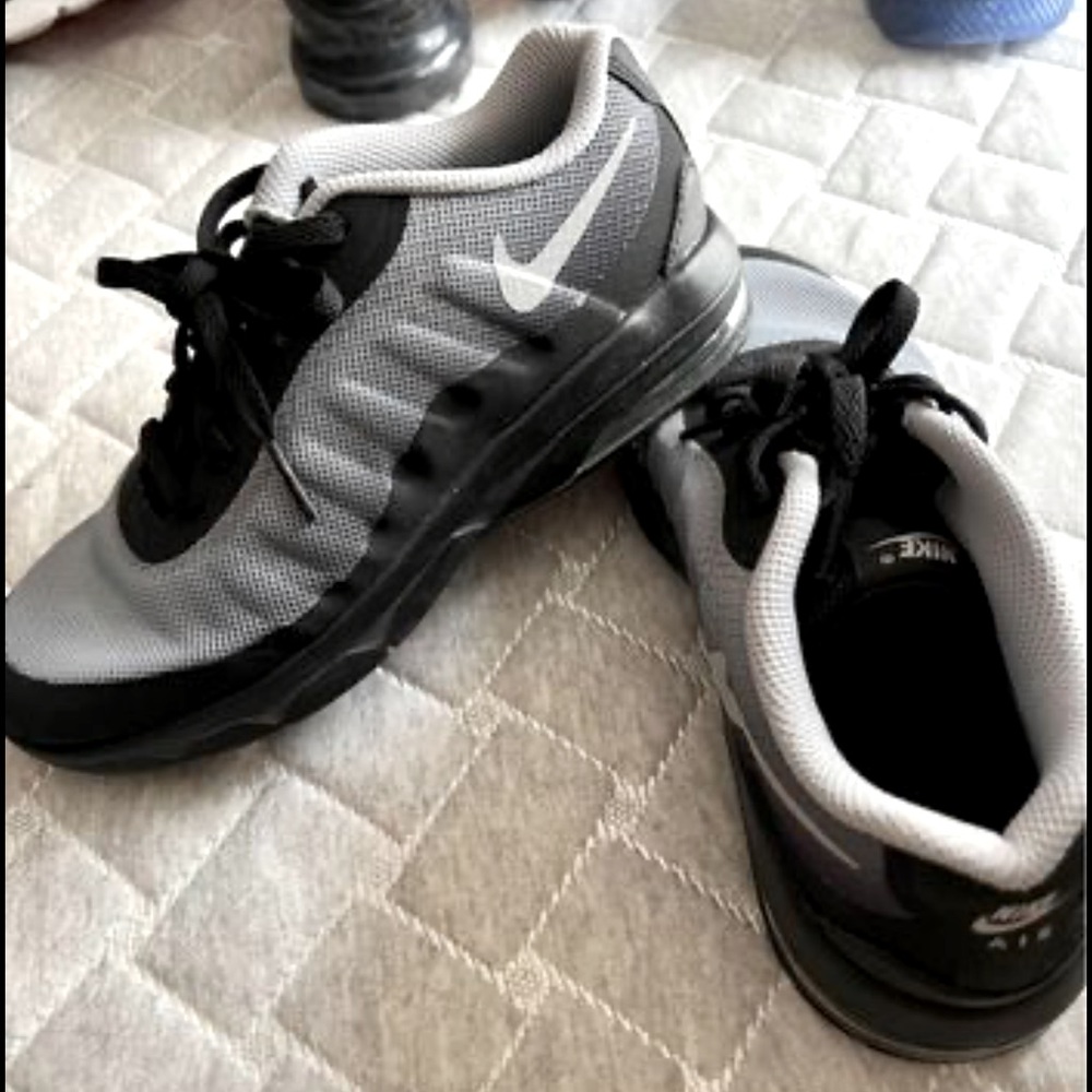 Boys Nike Sneakers